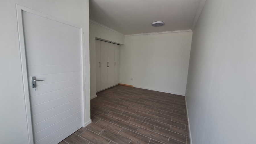 2 Bedroom Property for Sale in Velddrif Western Cape